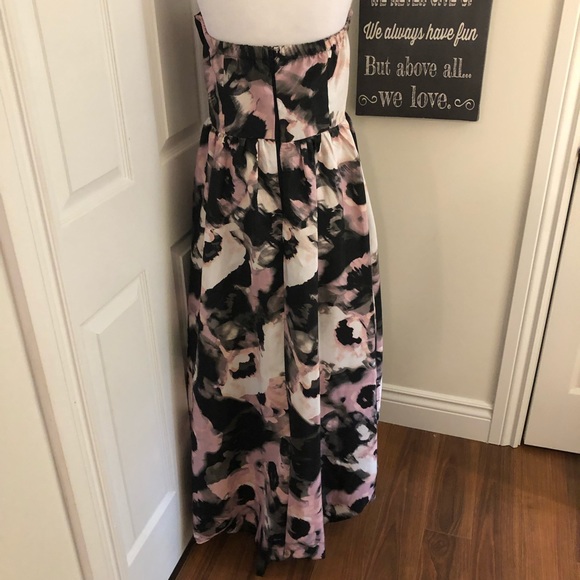 🥳HOST PICK🥳 Venus Sweetheart Strapless - Picture 5 of 10
